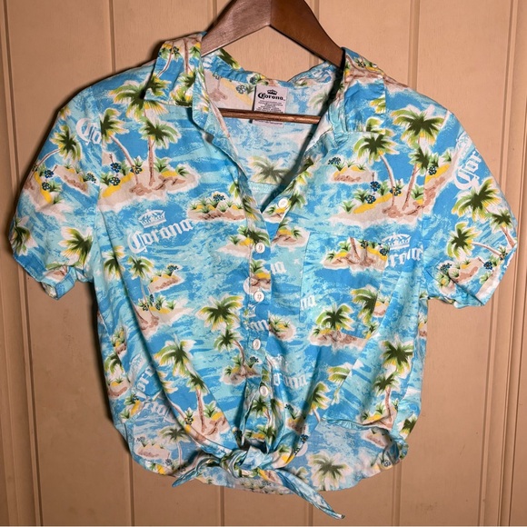 Corona Cropped Button Down Shirt - Picture 1 of 3